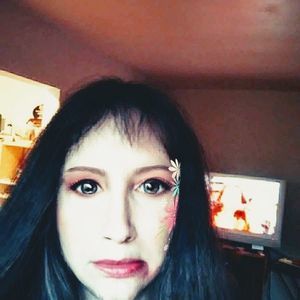 Meet your Posher, Loretta